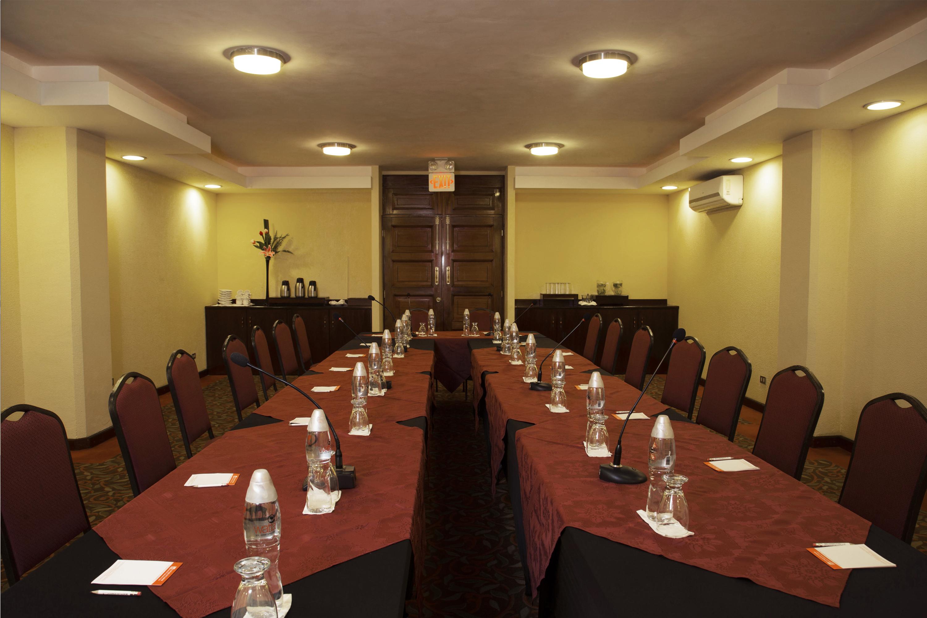 Conquistador Hotel & Conference Center Guatemala City Bagian luar foto